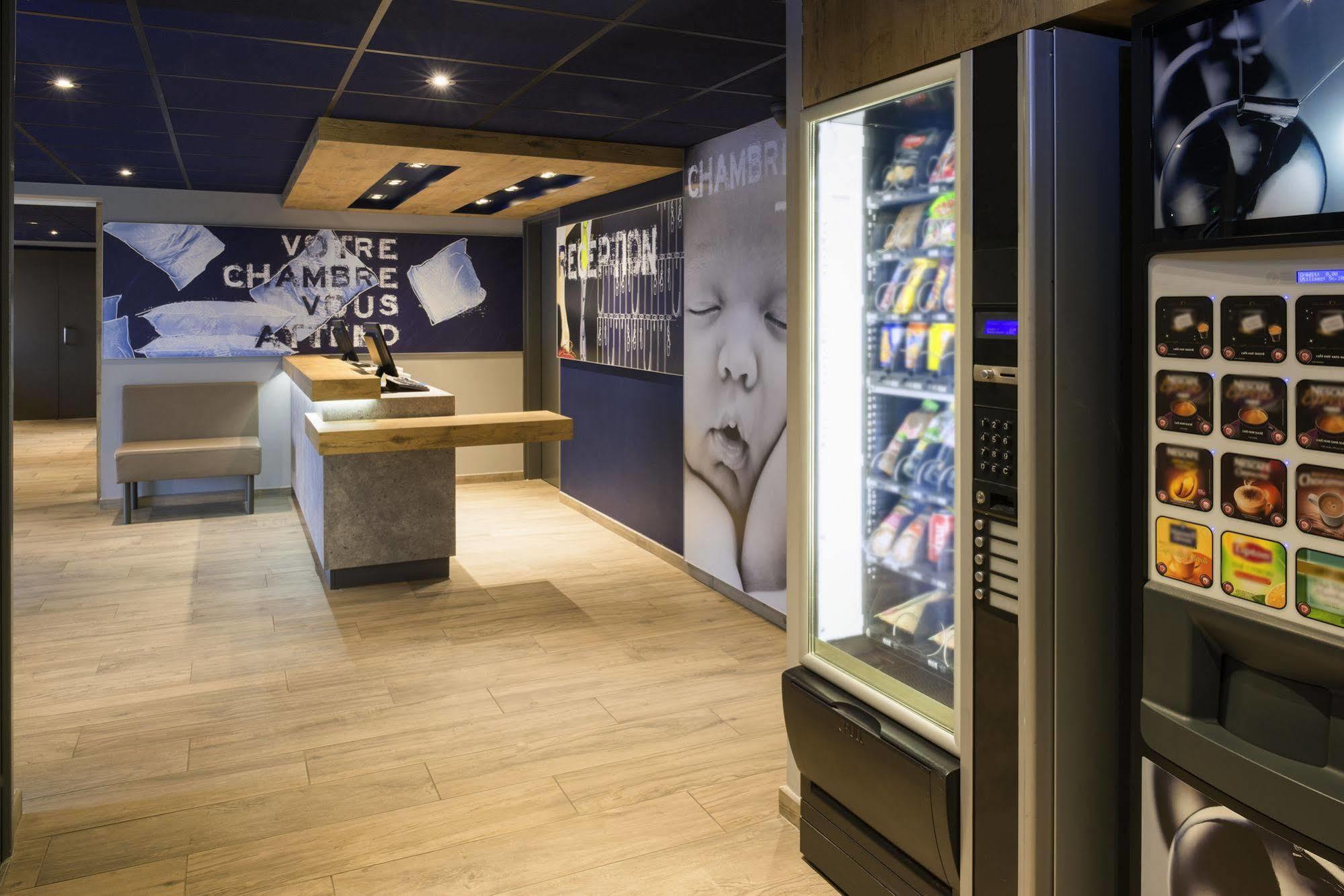 Ibis Budget Lyon Centre Confluence Exterior foto